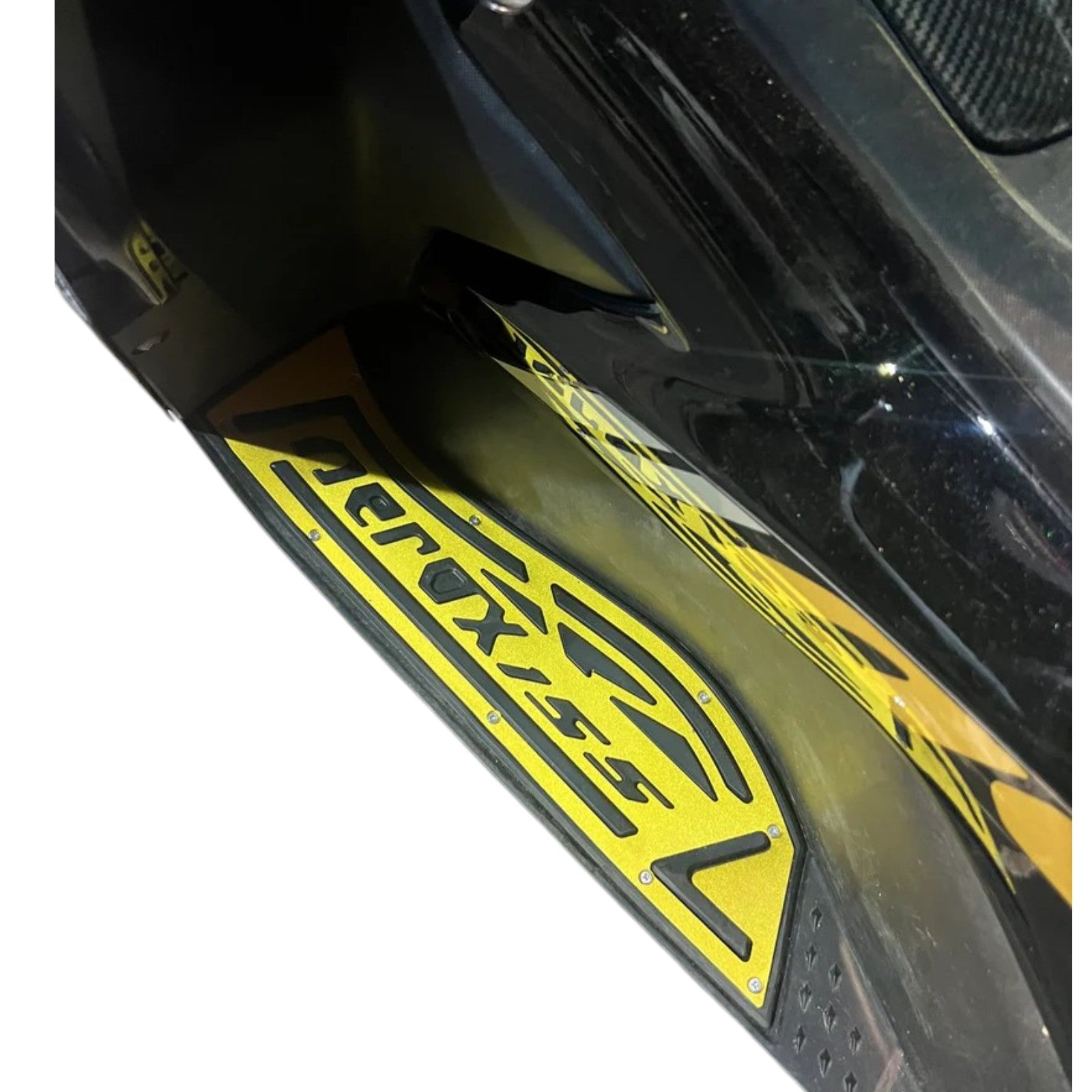 Aerox 155 Floor Mat