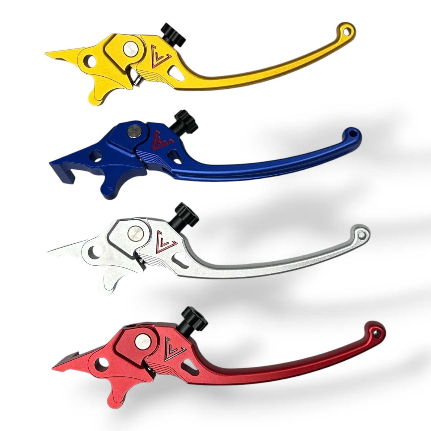 Aerox 155 aftermarket clutch lever installation view