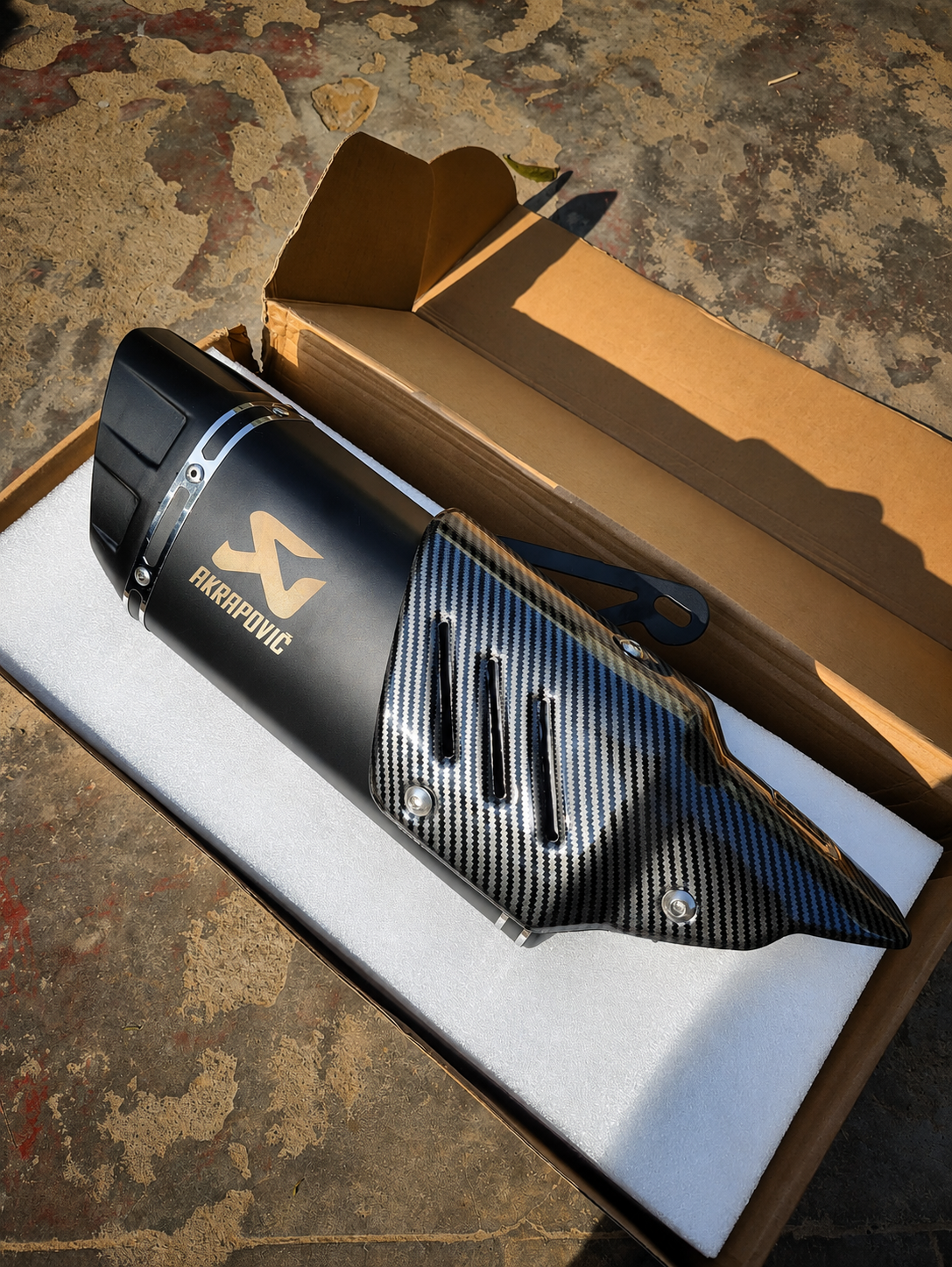 Akrapovic R1M Style Exhaust with DB Killer | Universal Slip-On Motorcycle Exhaust