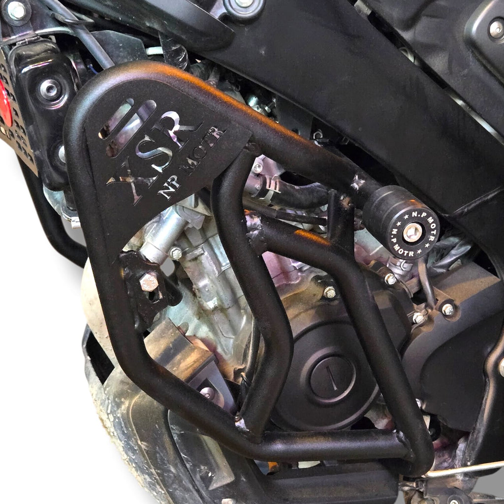 Crash guard metal build Yamaha XSR 155 detail