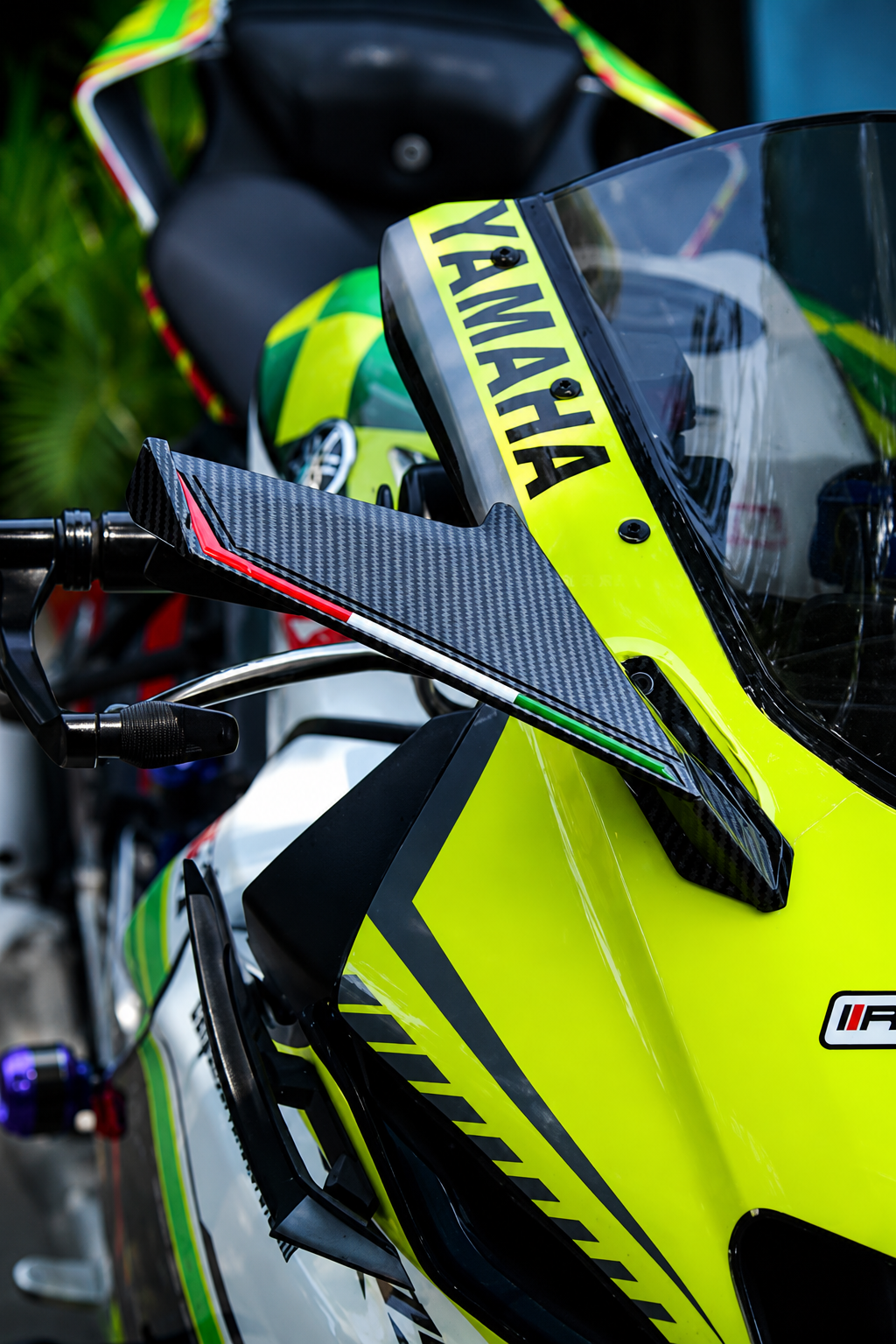 R15 rear view mirror
