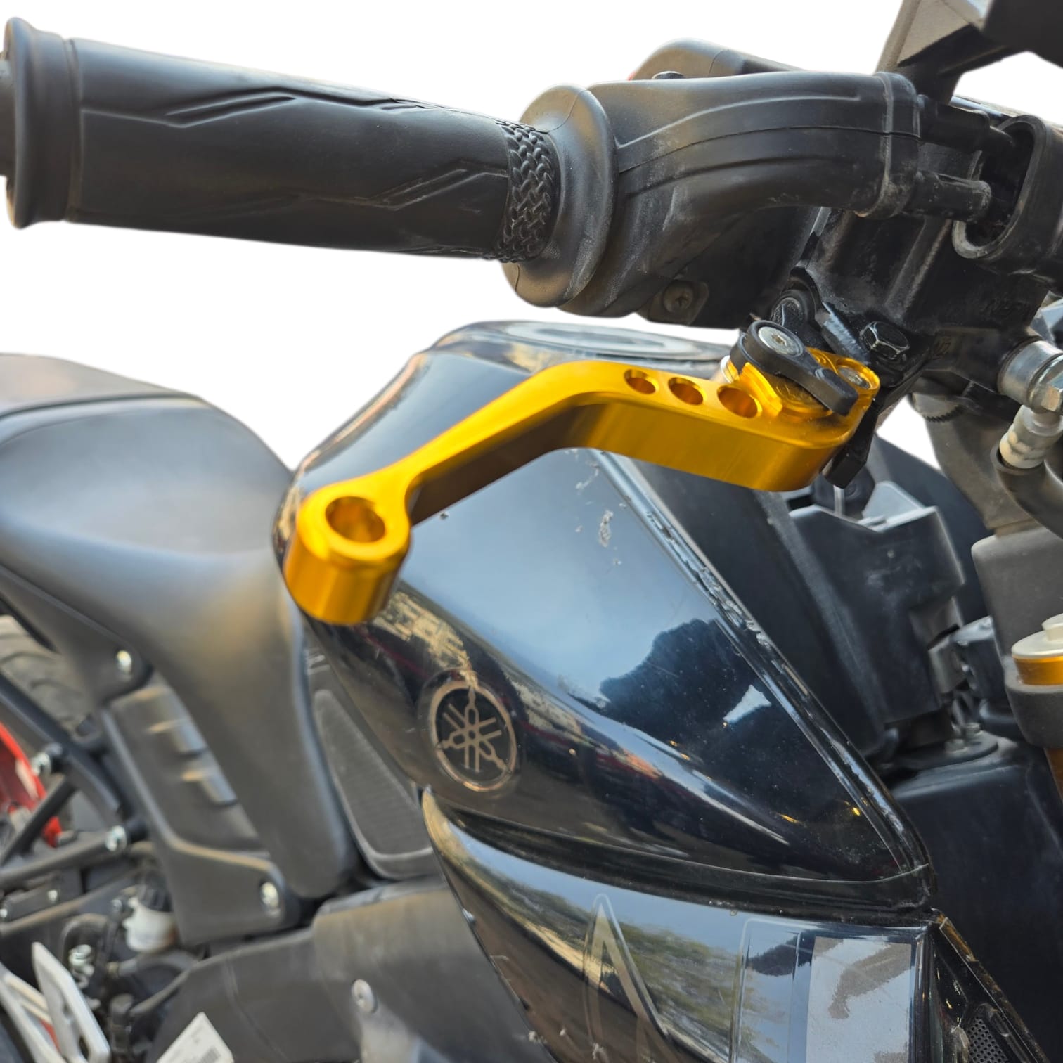 Red adjustable levers Yamaha R15 V3 aluminum