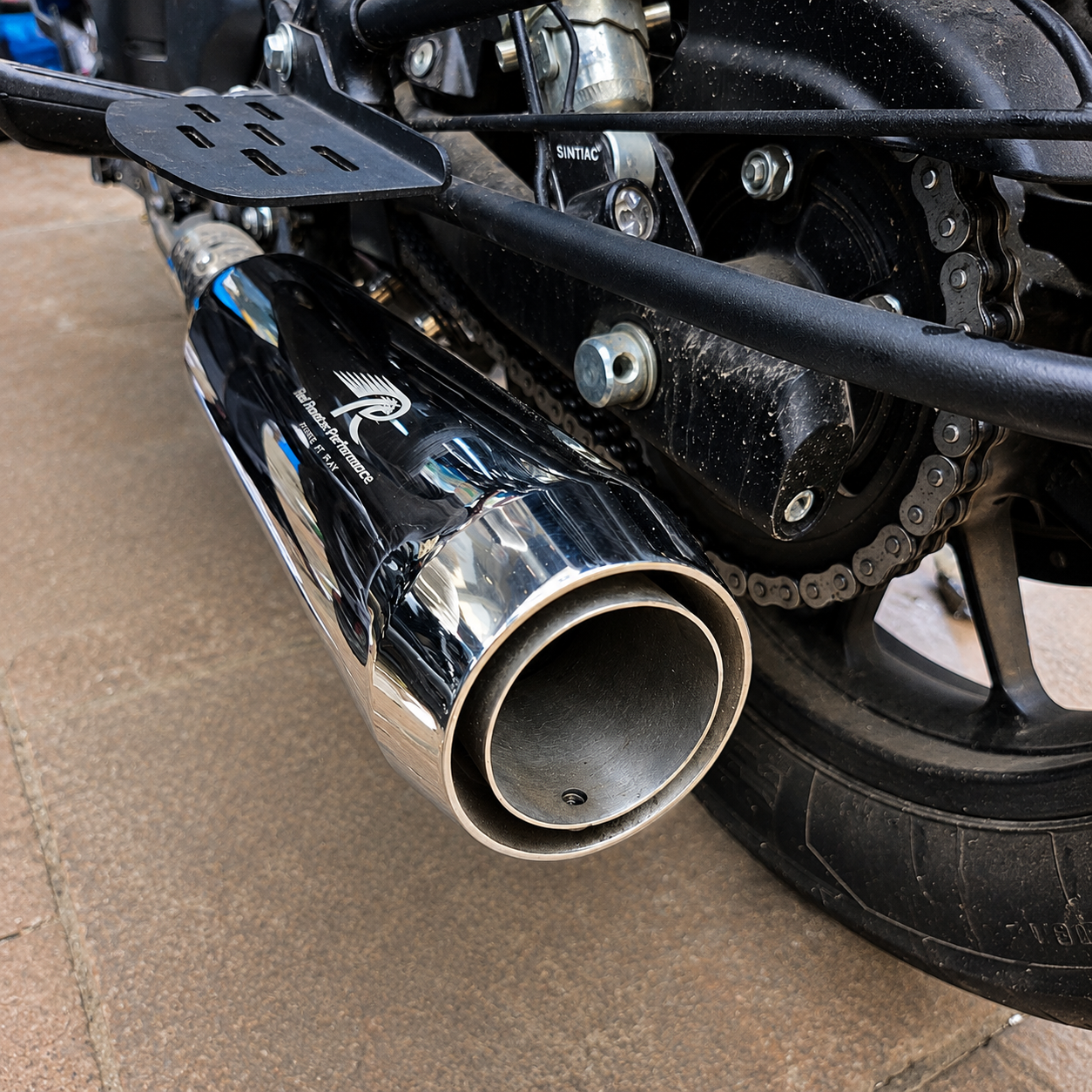 Super Meteor 650 exhaust