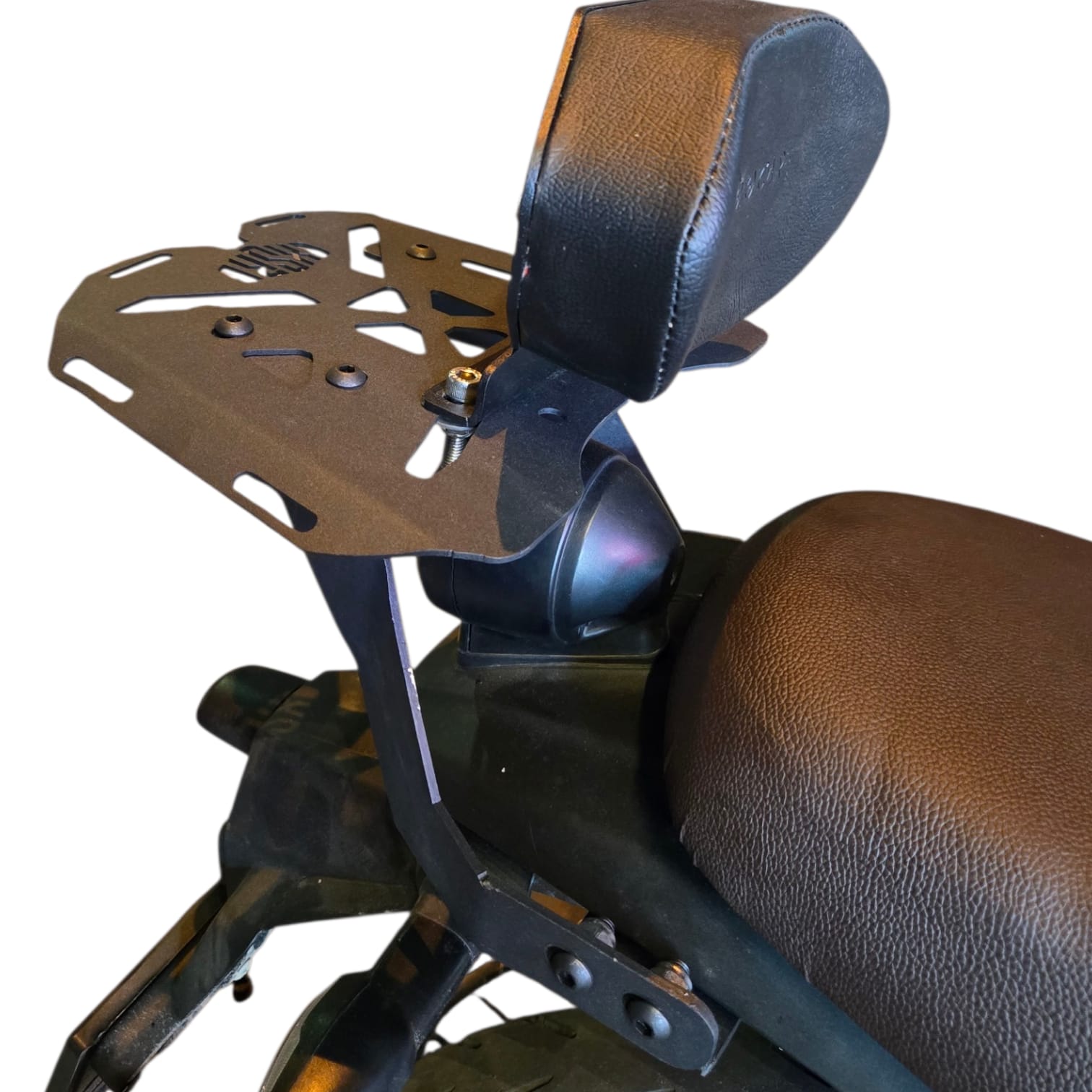 XSR 155 luggage rack with cushion support