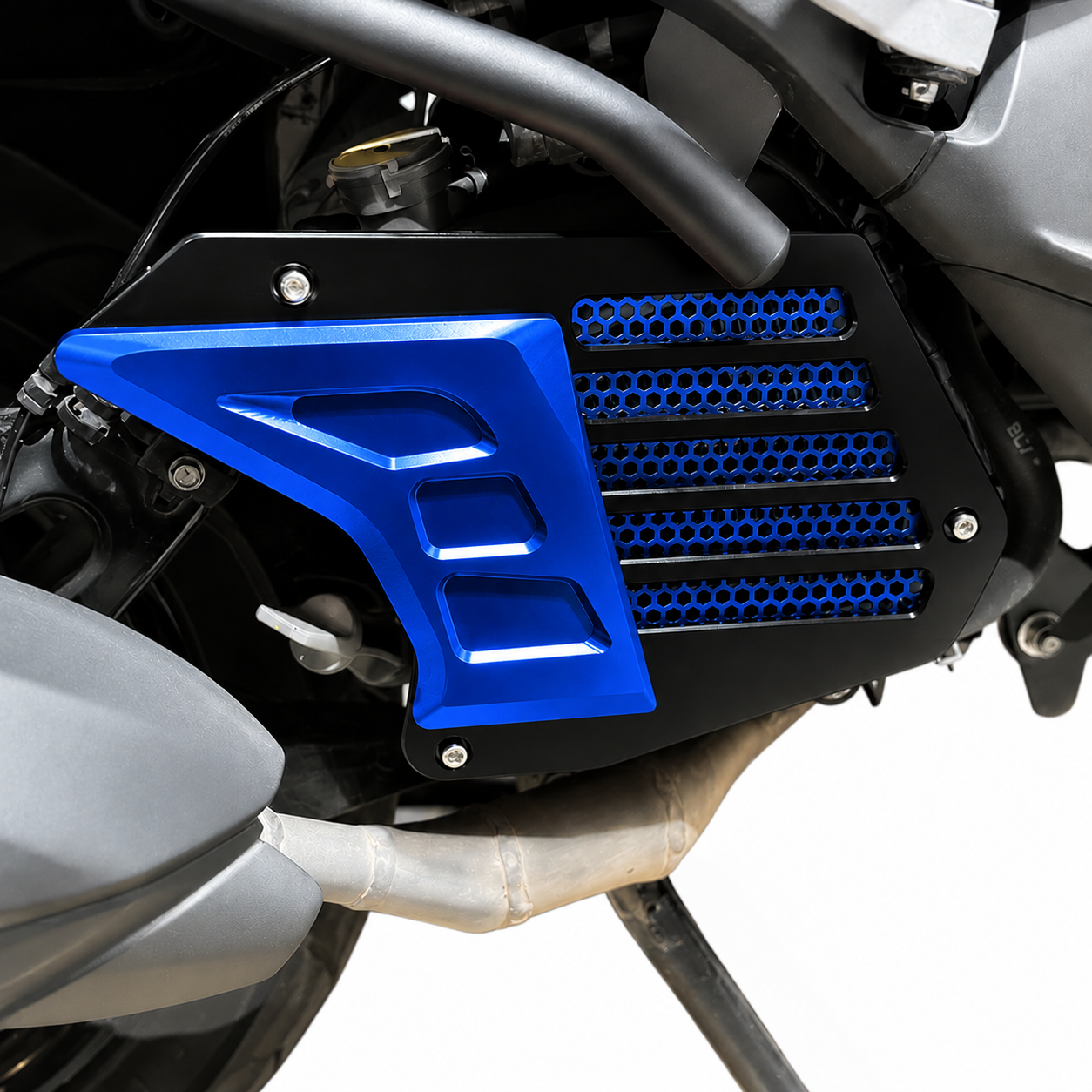 Yamaha Aerox CNC Radiator Cover clue