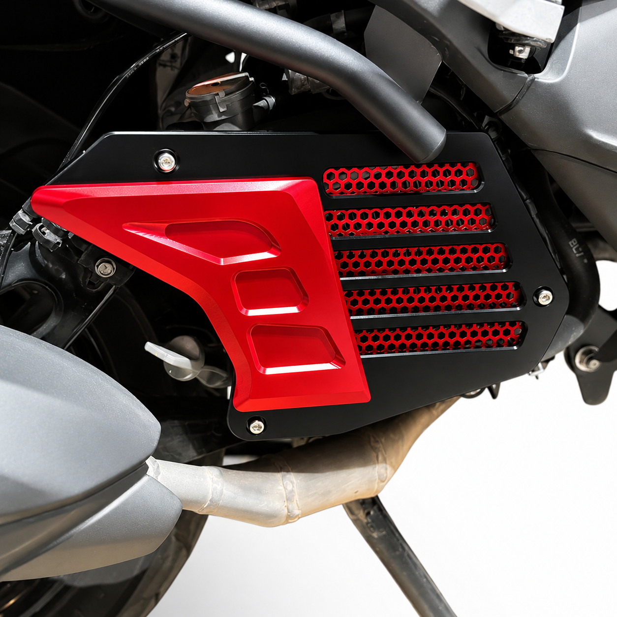 Yamaha Aerox Radiator Protection red