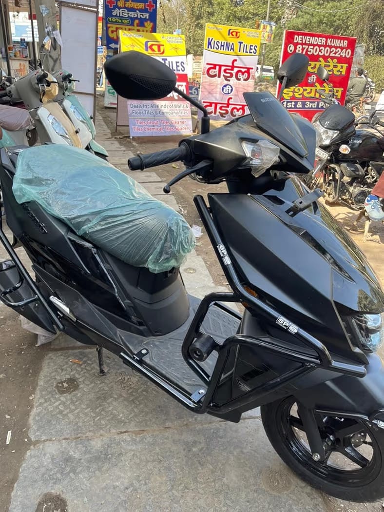 suzuki Avenis 125 body guard