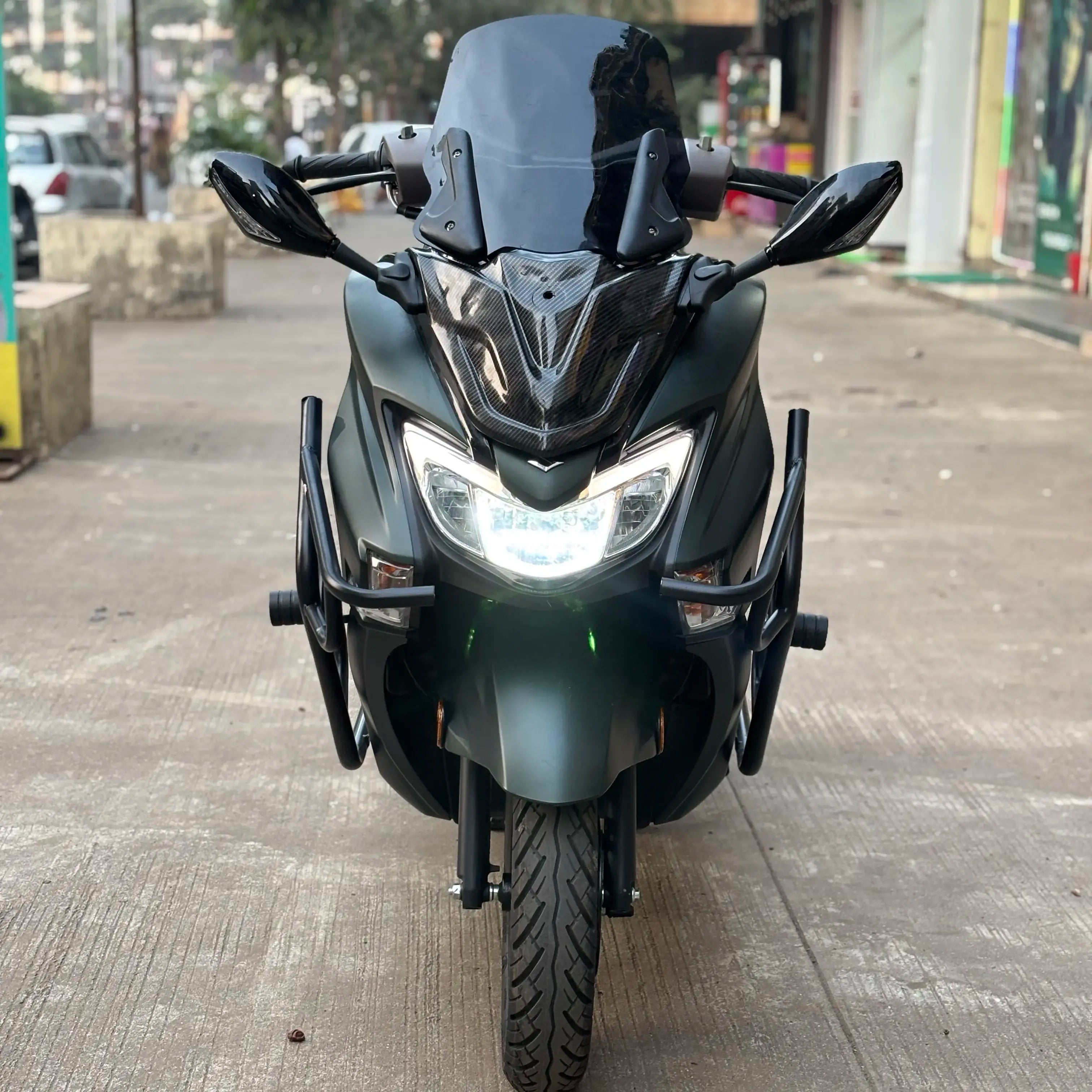 suzuki burgman visor